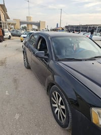 دوج افنجر امريكي موديل ٢٠١٠  حادثها جاملغ الخلفي فقط  السعر ٦٥ وبيها م...