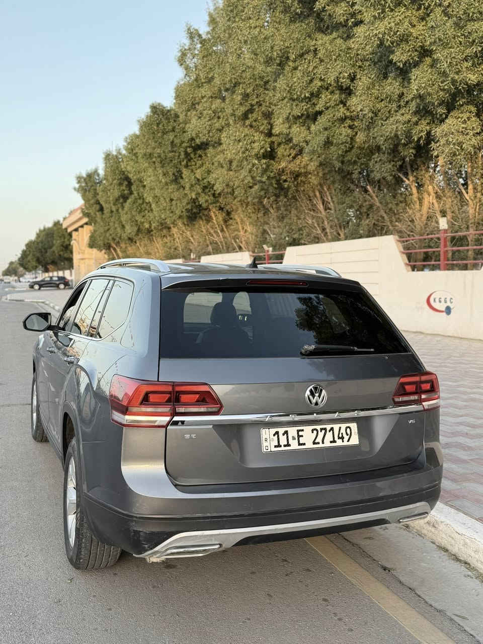 فولك سواكن اطلس مديل  2019
رقم بغداد الدولي بسمي محركV6 سياره جاهزه مناقصه اي شي 
فوللل مواصفات عده البنرامه امريكيه بيه بنيد بدون داخل 

1بصمه تشغيل 

2شاشه +كامره خلفيه دواره 

3حساس خلفي 

4جنطه كهربائيه 

5 السياره 7راكب 

6ثلاث قطع تبريد

7سايد بريك كهربائي 

8تحكم ستيرن جهتين

9مانع انزلاق 

10لايت زينون عالي ناصي بلاديي

11بردات خلفيه بلاديات

12 اشاير بل مري 

ولعد بيه هوايي مواصفات

مكاني كربلاء لبيع او مراوس 
ستفسار اكثر***********
