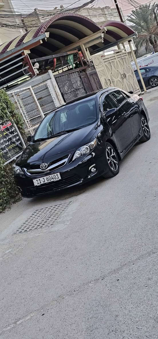 كورلا موديل 2010 فئه S  وارد امريكي حادثها جاملغ خلفي وقبق صندوق بدون حوض بدون دواخل بيها ست قطع صبغ ابيع حزام عدى القماره القماره جارده ومغلفها فابلون اسود الماني اصلي السياره كير مكينه تبريد كله ممتاز صدرها نص عمر فقط جاهزه من كلشي السعر ٩٣ مكاني الدوره حي الصحه للاتصال 
*********** 
*********** بغداد, العراق
