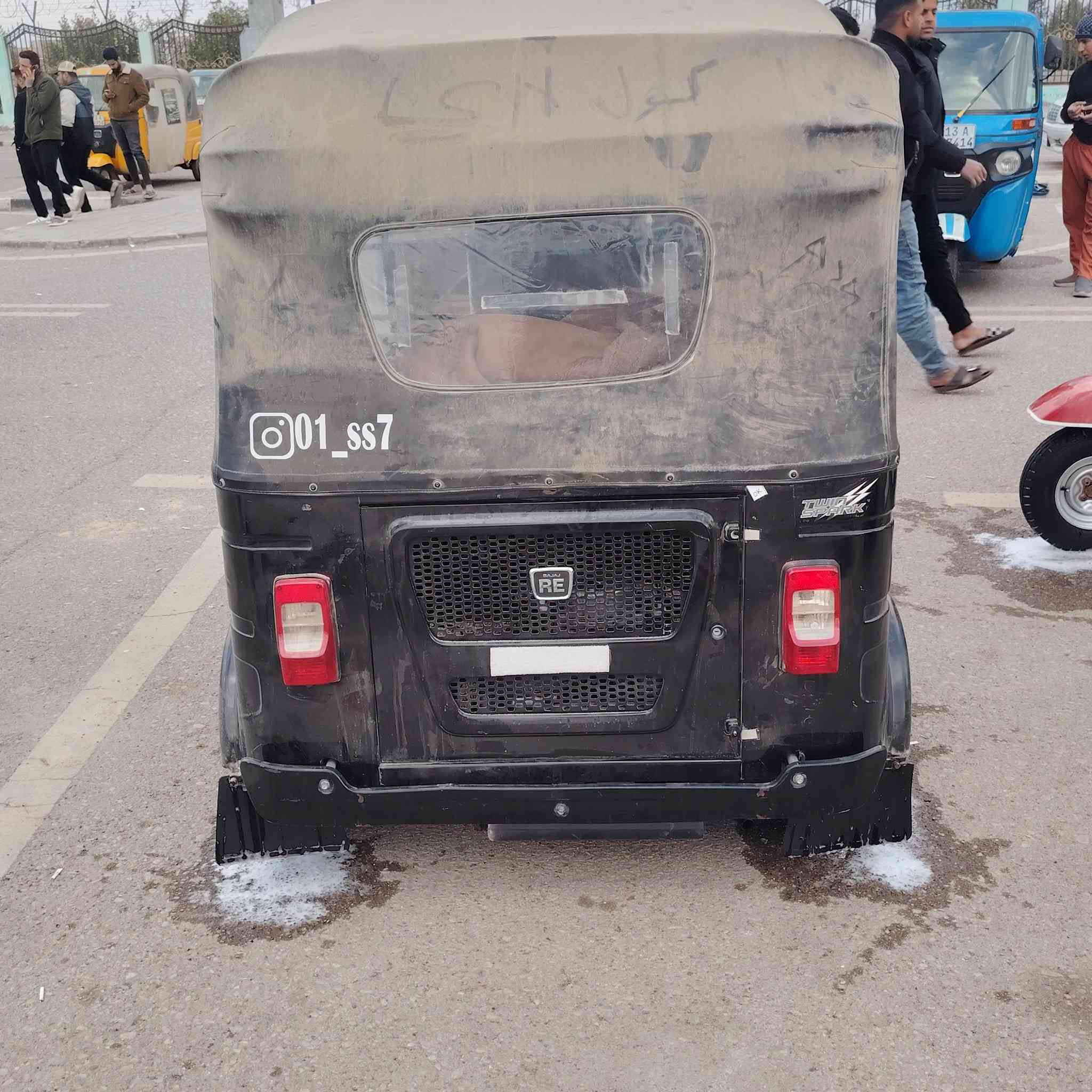 *********** 
البيع مستعجل عل سريع 2024
كفاله عامه بس زلغ واحد ولباقي كفاله
