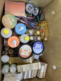 مكياج فارمسي • مقشرات مرطبات • أصلي باركود