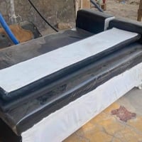 قنفتين بهذا الشكل جلد تسكام  وبعد عندي ميز حلاقه هم تسكام  وجلسه بخار ...