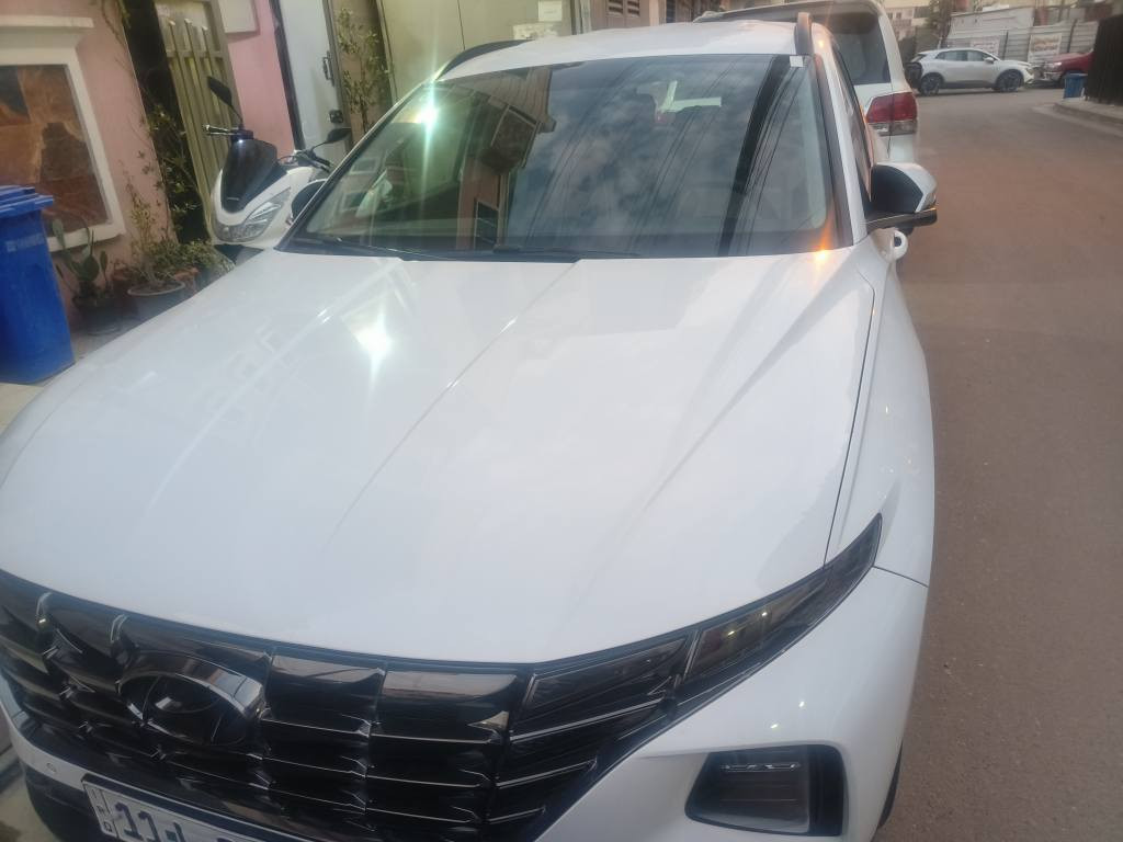 السلام عليكم
توسان خليجي 2024 رقم بغداد ماشية 24الف بأسمي السعر 215 بيها مجال بيها بارد قليل
مكاني الاعظمية 
*********** بغداد, العراق
