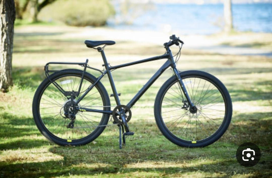 السلام عليكم
🛡️لعشاق الترحال والمسافات الطويله ورحلات السفاري 

دراجه مخصصه للترحال والمسافات الطويله ماركة  لوگ ادفنجر  #LOG_ADVENTURE 

الدراجه مصنوعه بلكامل من المنيوم يعني وزنه ريشه كلش خفيف

صنع ياباني اصلي اورجنال ....موديل 2024 حديث وايرات دفن

حجم الدراجه 27.5 لشه عاليه وضخمه ...لون اسود لامع ميتاليك 

سستم شيمانو كامل سيت تي اكس حديث #SHIMANO_TX

بدالات السرعه 8X1 نظام ترحال سن خشن سلس جدا وسريع 

بريكات سستم تيكترو دسكات ميكانيك حتى الدسكات مختومه 

تايرات كتان اصليه نقشه ناعمه مخصصه لمسافات الطويله والوعره

وياله زوم طبقتين بولبرين مخصصه لتحمل اوزان الثقيله والطسات

ستيرن رياضي نفخ المنيوم ...ستاند وسطي هارلي سلايت اصلي

سيباسه اصليه ترحال ماركة #MAX تتحمل الاطفال او الجنط 

كمبليونات وياله وسرج سلايت....سرج طبي اصلي ضغط عالي 

🔴الدراجه بلنايلون نظافتها 100٪ بشرط ما بيها شخط جديده 
     ونظيفه بمعنى الكلمه بلكاغد 

🔴الدراجه قطعه مال حاويه غير مستخدمه داخل العراق 
     ما بيها برغي مبدل على وضع الشركه بلاد 
    ما بيها اي نقص جاهزه وكامله 

المكان موصل الجانب الايسر ...السعر 3ورقات 300$ (ثابت نهايتة

يوجد توصيل بغداد 

***********  رقمي للتواصل
