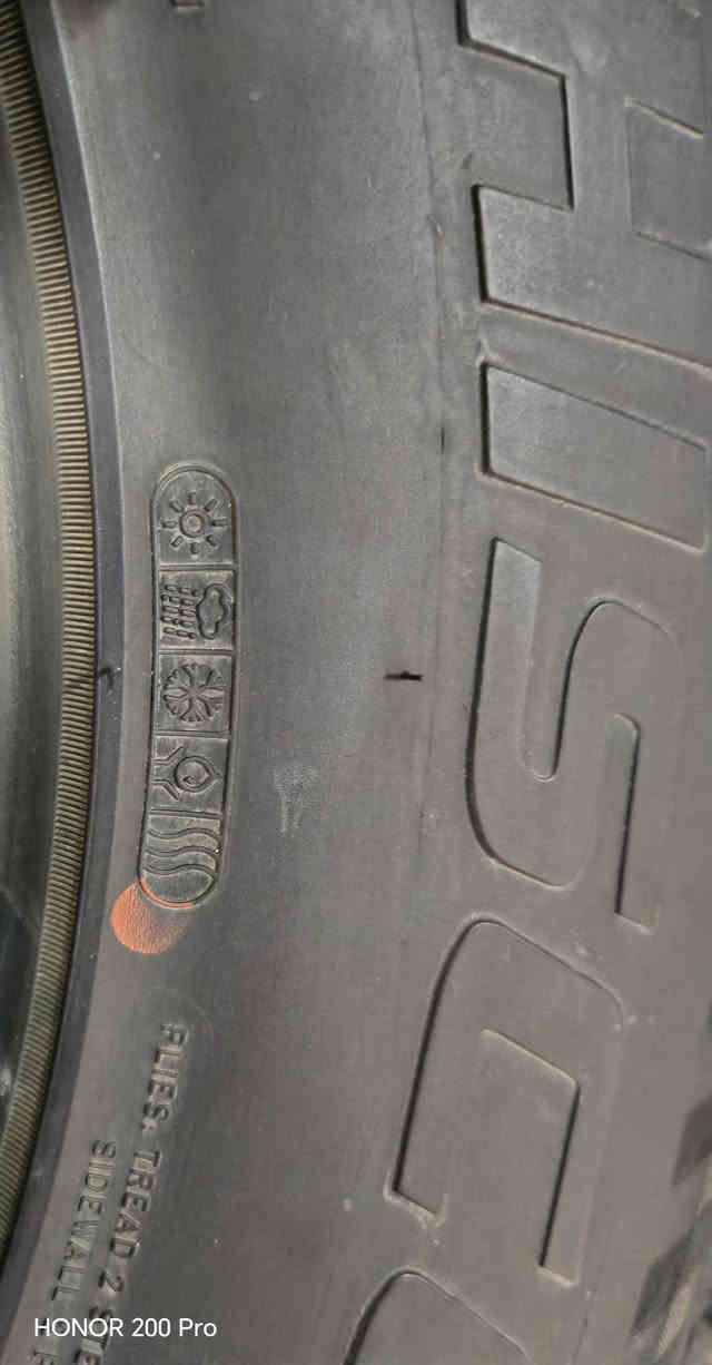 تايرات نيسان فرونتير انتاج 2024 حجم 265 70 17 ماركه بلاك هوك صيني مستعملات عدد 3 فقط مكان بابل للاستفسار ***********
***********
السعر كلهن ب 100 الف
