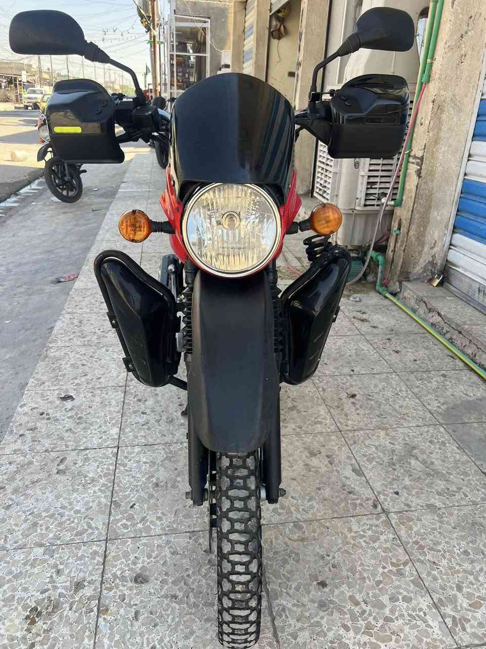 سلام عليكم شباب بوكسر جبلي مديل ٢٠٢٣مرقم بغداد دراجه كفاله عامه مكينه ولا محطوط عليهة سبانه لاتنقيص ولا تبخير 
سعرهة 2500تواصل
***********
