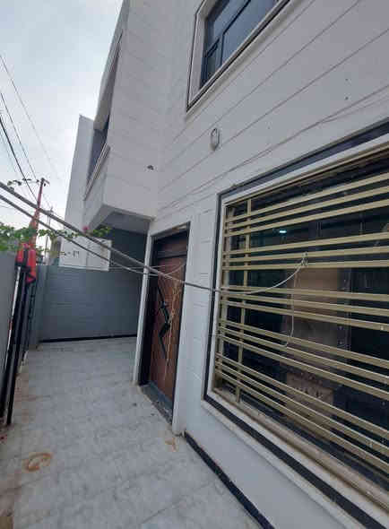 🏤 دار للأيجار ✅️ الموقع بعقوبة 🚦تقاطع الوثبة 🛕 خلف قاعة فينوس للأعراس والمناسبات ⚜️ خدمات كاملة 🛣 بناء حديث 🔺 مساحة الدار  ( ٢٠٠ ) متر️ 💥 ايجار الدار [[ ٥٠٠ ]] الف قفل 🔱 طابق ارضي 🎈 علما ان الطابق الثاني مؤجر  🔹️ يتكون الدار من ( ٣ ) غرفة نوم 🏛 وستقبال ⭕️ وصالة 🛖 ومطبخ كبير 🛁 ومجموعة صحيات كاملة 🔶️ مع مناور عدد ( ٢ ) 💥 💥 💥
للاستفسار مع مكتب المصطفى للعقار ☎️
 موقع المكتب ⬅️ مدخل العزات مجاور اسواق نوتيلا الغذائية 🛒 او التواصل على الماسنجر او الواتساب على الرقم *********** 📞📞
