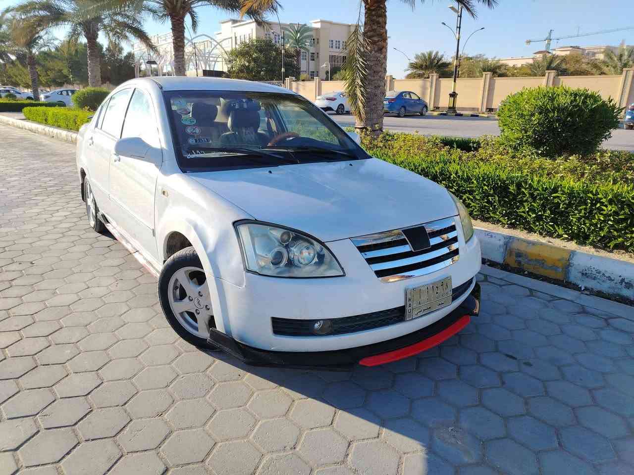 شيري A5
المكان نجف
المحرك الكير الحداديه البدي التايرات الداخل كلهن نضيفات جاهزات اكو مقطع فديو للسيارة  نضيفة عليها إضافات +شاشه سماعات سستم راعيها يريد مداور
الرقم *********** يراسل خاص واتساب متواجد السعر 40$
