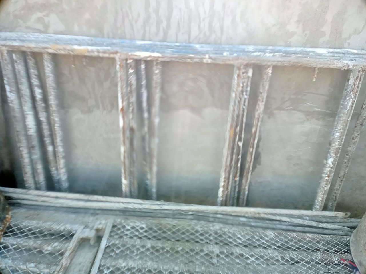 سكله للبيع قفصين ابو ال120كاملات مگاصه ودراب وخيارات مابيه اي ظرر سعر 150....***********...***********عنواني طريق نجف كربلاء عمود462
