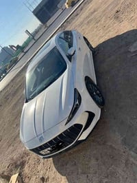 MG GT موديل 25 ماشيه 5000 سعر 120 07718408480داخل احمر فول فول