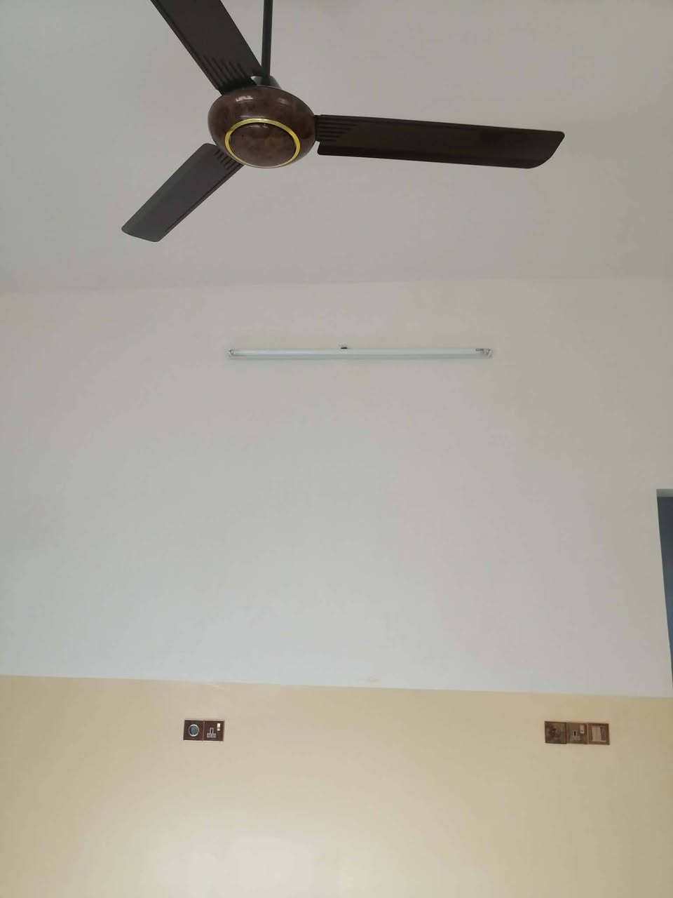 نعلن لكم عن تأسيس
🔌 تأسيس كهرباء 🔌
بإدارة:
المهندس محمد &و فريدون 

نقدم جميع أعمال الكهرباء:
✔️ تأسيس كهرباء للمنازل والشقق
✔️تنصيب طاقة الشمسية 
✔️ تمديدات حديثة وبأعلى جودة
✔️ صيانة وتصليح الأعطال
✔️ الالتزام بالدقة والأمان

🔧 شغل متقن
⏱️ التزام بالمواعيد
💡 خبرة وثقة

للاستفسار والمراسلة يرجى التواصل خاص 📩
أو الاتصال الأرقام الاتيه
***********
*********** 
نورتونا ونسعد بخدمتكم دائماً ⚡️✨
