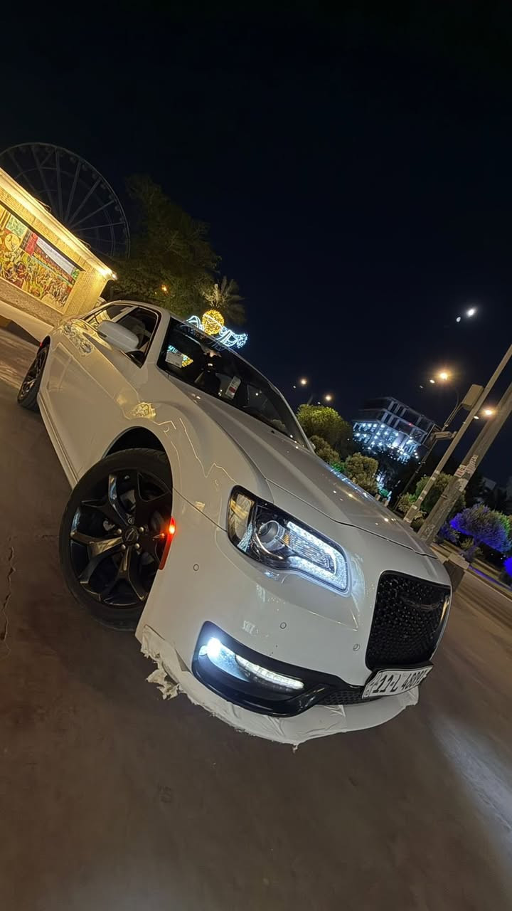 🚗 للبيع – كرايسلر 300 S موديل 2023خليجي وكالة هارلم) 🚗
📄 

✨ تفاصيل السيارة:رقم بغداد باسمي 

* موديل: 2023

* ماشيه ١٨ الف

* وكالة هارلم – خليجي

* 

*مكان السياره بغداد حي اور ال ٦٠٠

🌟 المواصفات (Full Option):

* بصمة تشغيل

* بانوراما سقف

* رادار أمامي + جانبي + نقطة عمياء

* نظام بريك أوتو + سكليتر تحكم

*  عدسات متحركة

* مقاعد جلد فخمة (تدفئة ❄️ / تبريد ❄️ / كهرباء)

* مقاعد خلفية تدفئة

* ذاكرة للمقاعد (Memory)

* تدفئة ستيرن + شفتات تغيير

* تشغيل عن بعد

* حساسات أمامي وخلفي

* إضاءة LED نهارية

* شاشة + كاميرا خلفية

* نظام صوت خلفي (دمام)

* وباقي مواصفات الفل الكامل

💰 السعر المطلوب: 385ورقه 
 
***********

📍
