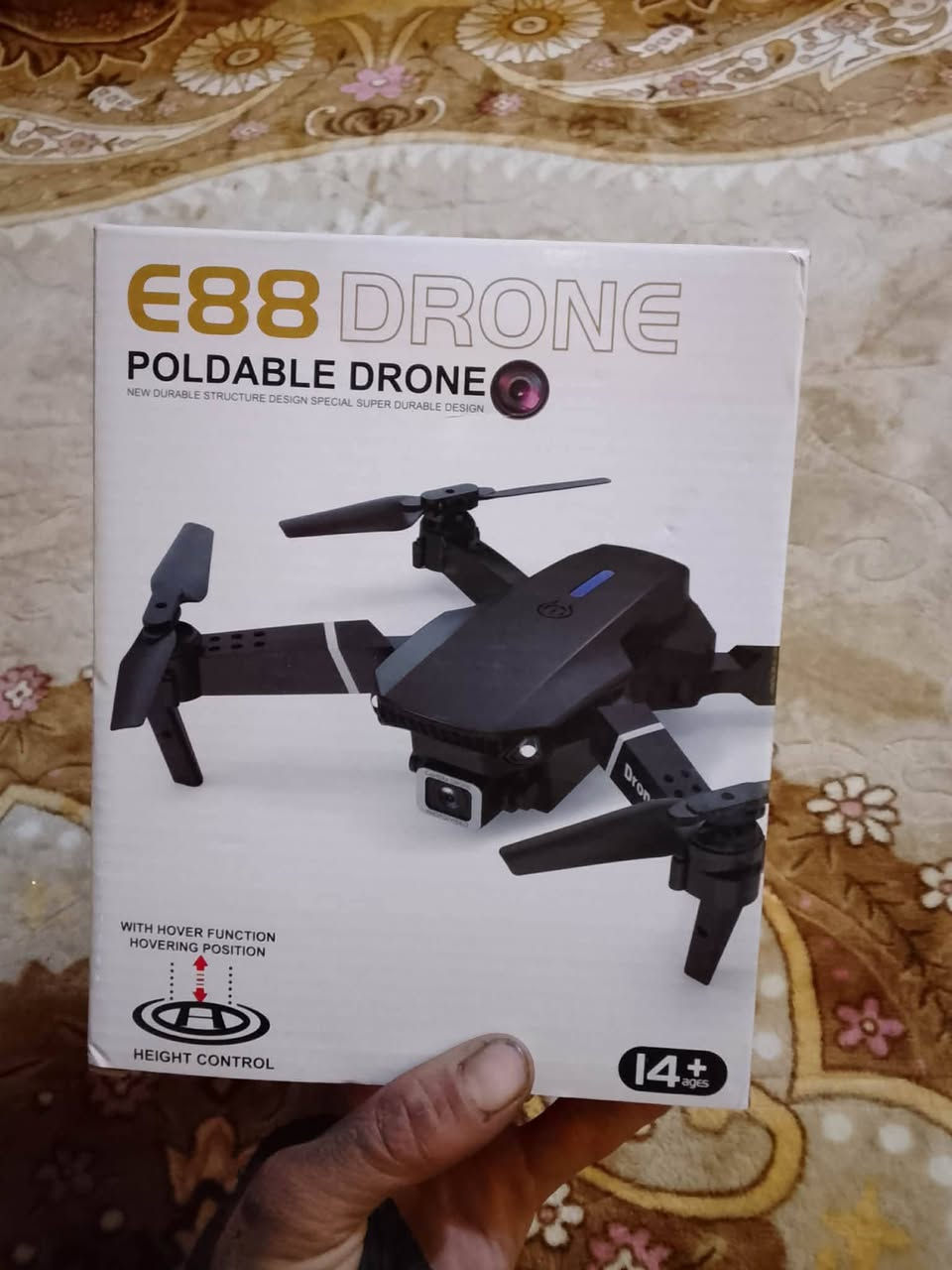 سلام عليكم درون للبيع جديده سعر 30وبيها مجال قليل ***********
