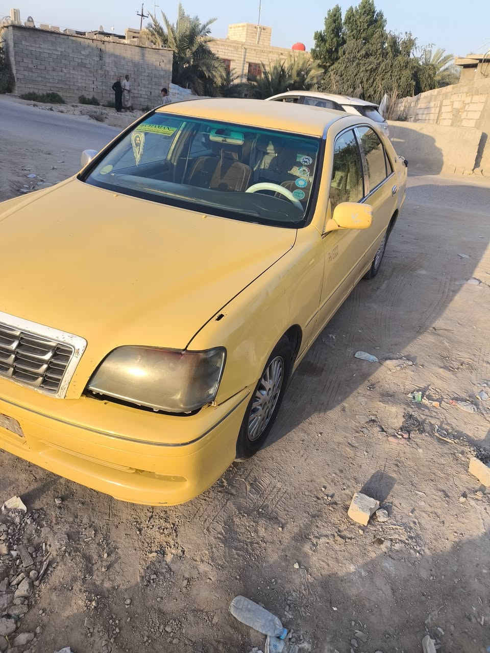 سلام عليكم جنون اصفر رقم صدامي  بغداد كير ومكينه كفاله وتبريد بس حداديه شوي تعبانه سياره بيه كصه جنطه اصولي سياره بس ما تداور اسويلك بيه وكاله فقط بيع او مراوس ترهم مكاني بصره سعر 42وبل خدمه ***********
