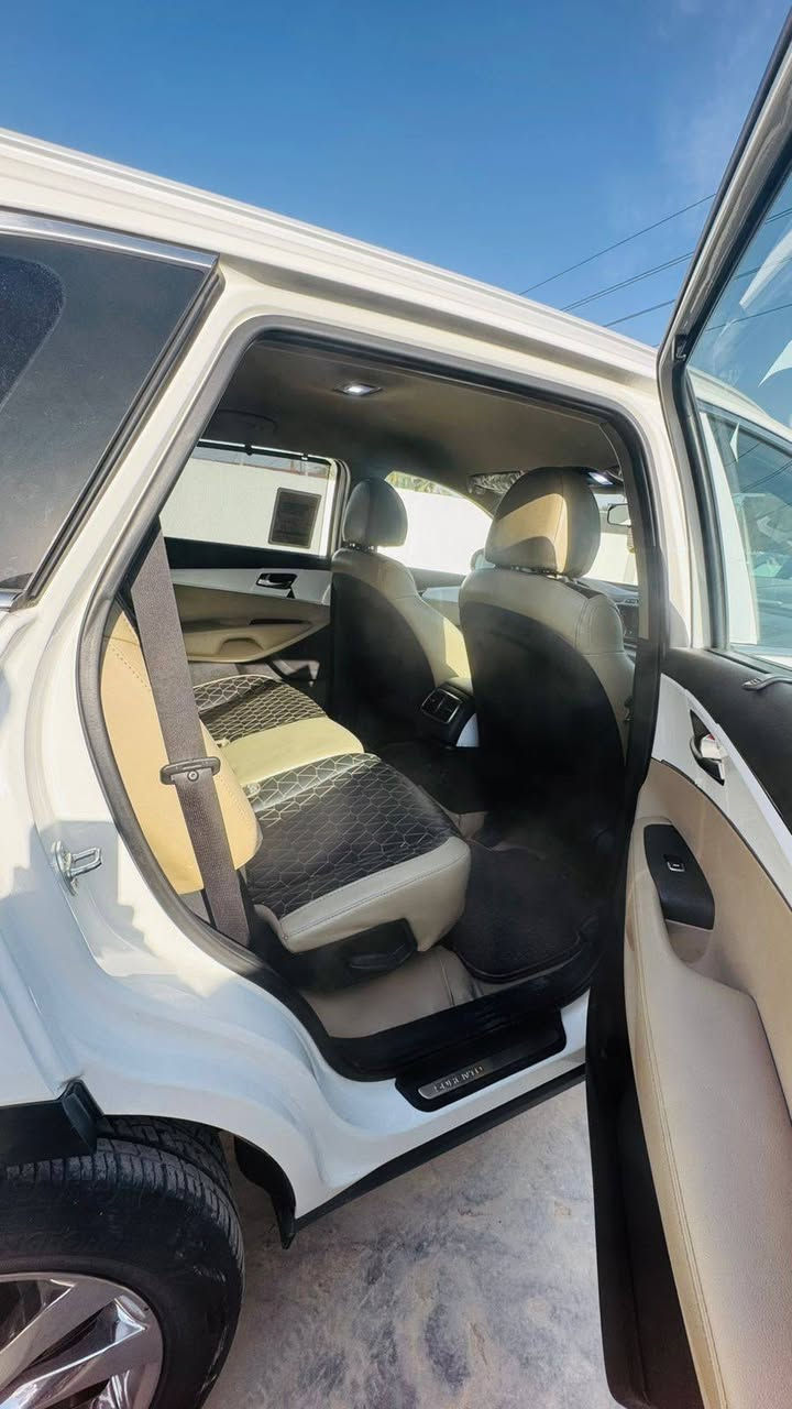 السلام عليكم سورينتو20 خليجي اربيل جديدة مكفولة شرط السونار ماشيه94 الف 
مواصفات
مكينة 6سلندر
7 راكب
بصمة ابواب وتشغيل
بردات جانبيه
حساس امامي خلفي 
شاشه كامره دوارة
شاحن لاسلكي
صندوق كهرباء
مرايات كهرباء
دبل شباك
لد امامي خلفي
مود درايف
لايت زنون 3 عدسات
دبل كشن كهرباء وجلد

واسط الزبيدية 
***********
***********
