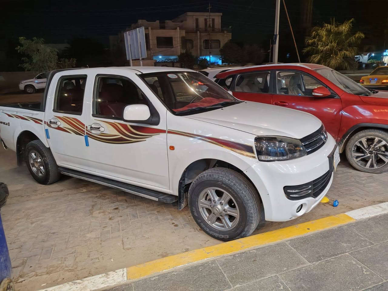 كريت  ويل  موديل ٢١
رقم قادسيه
داخل احمر
  بيه بارد فقط قليل والباقي كفاله 
***********    السعر ١٠٨ بيه مجال
