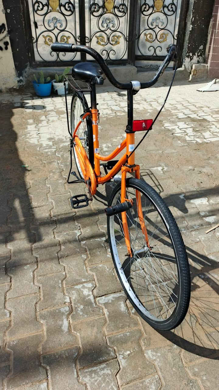 سلام عليكم بايسكل شركه بيدي لون برتقالي سعره ب110وبي مجال المو شراي لا يراسل ولحد يصير لوتي عليه خوش


**إذا كنت صاحب هذا الإعلان وتريد حذفه لأي سبب، رجاءا أرسل رسالة إلى الدعم الفني**