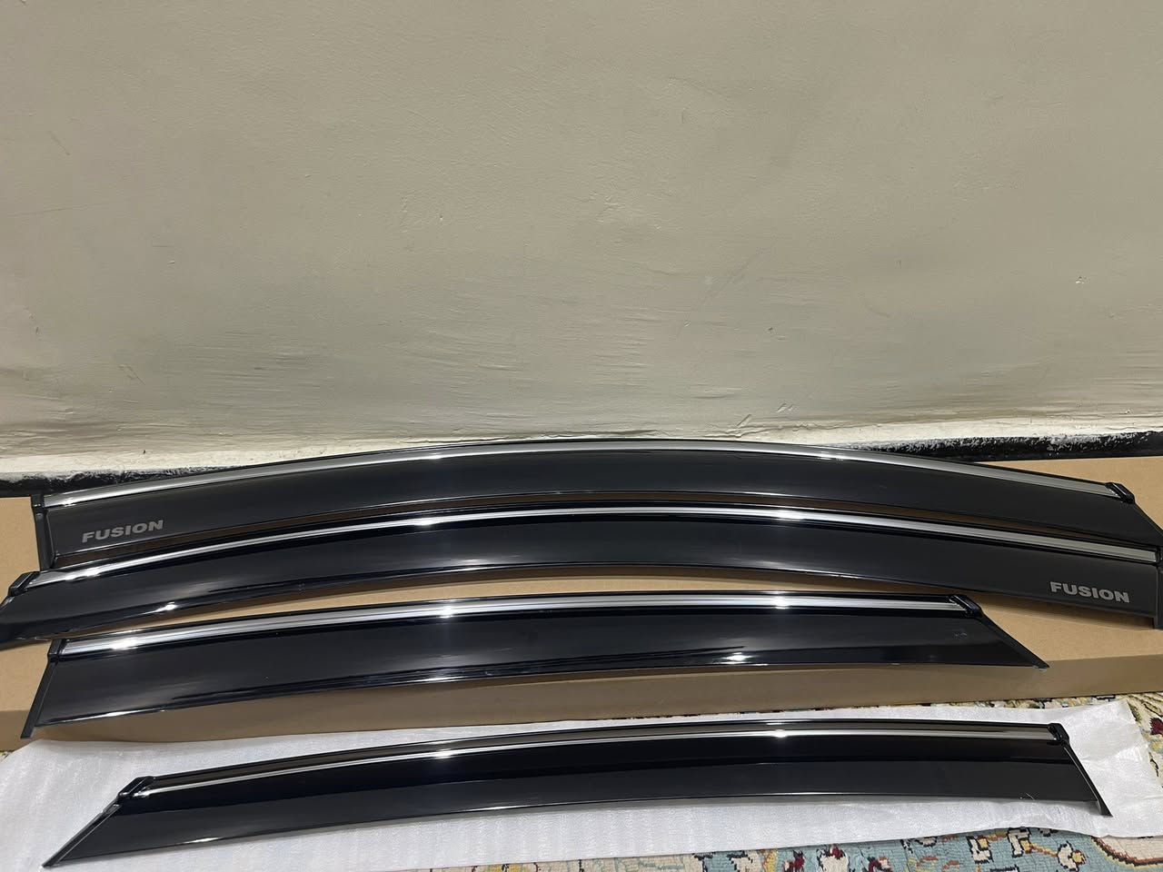 مساء الورد على اخوتنا بالكروب المحترم …
تعلن محلات  فورد سنتر الحاج عباس وأولاده
عن وصول مطريات  فيوشن موديل 13- 20
وبالمواصفات التاليه …
١- يتكون السيت من ٤ قطع امام وخلف سميكة
 ٢- تمتاز باللون الاسود الجميل مع خط نيكل من الاعلى 
٣-تمتاز القطع الاماميه بوحود كتابه Fusion السيارة بارزه وجميله 👌🏻 … 
٤ - سميكة جداً شرط 2mm 
سعر السيت ٢٥ الف ✌🏻✌🏻✌🏻

ويوجد عادية ليس سميكة وبدون كتابة سعر السيت 15 الف 👍🏻

يوجد خدمه توصيل 🚚 
مركز  الحاج عباس واولاده 
الاول في عالم الفورد 
خبره ٦٠ عاما في قطع الغيار 
🛻🚘🚕🔧🛠
مركز صيانه وقطع غيار الفورد بكافه موديلاته 🌷
ادوات صدر … ادوات كشر… 
ادوات محرك … كهربائيات …اكسسوارات 
بغداد - ساحه الطيران 📌 
مدخل الشيخ عمر 
١٠٠ متر ع اليمين
للحجز والاستفسار 
***********
***********
***********
***********
يوجد خدمه توصيل 🚚 
بغداد او المحافضات 5 الاف دينار
