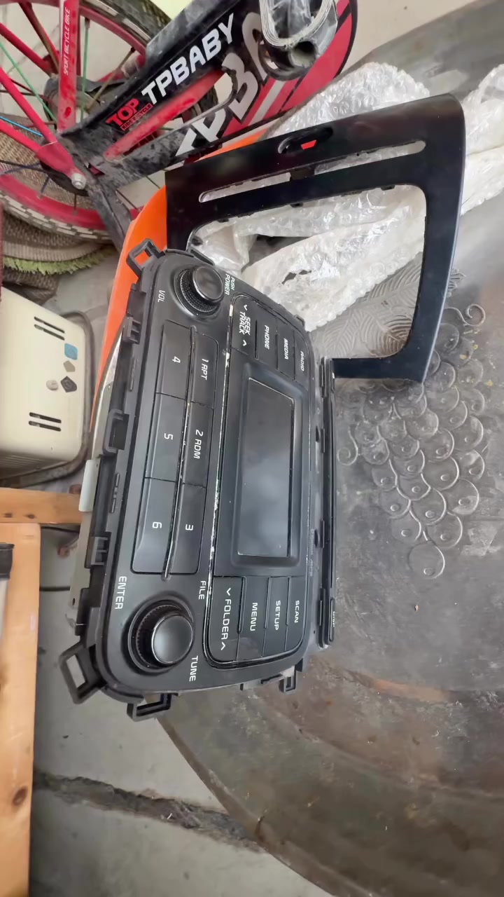 مسجل سيراتو فورتي موديل 14 جديد سعر 40 الف


**إذا كنت صاحب هذا الإعلان وتريد حذفه لأي سبب، رجاءا أرسل رسالة إلى الدعم الفني**