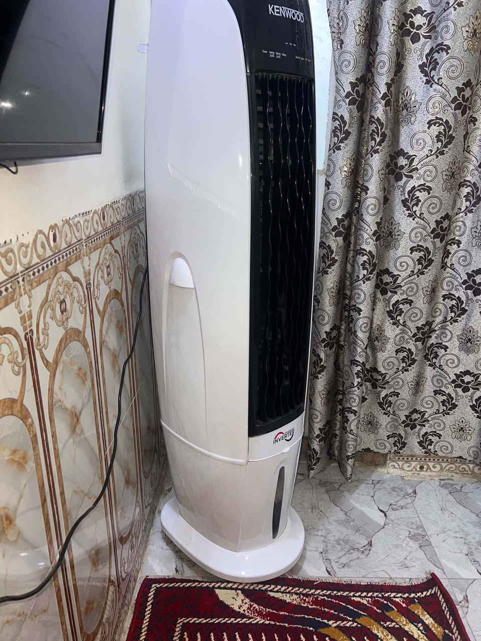 السلام عليكم مبردة للبيع الشكل الجديد ريمونت +لمس جديده استخدام جداً قليل السعر ٢٥٠قفل ماخذيها ب ٣٥٠الف الشراي يتصل 
***********
العنوان كوت
