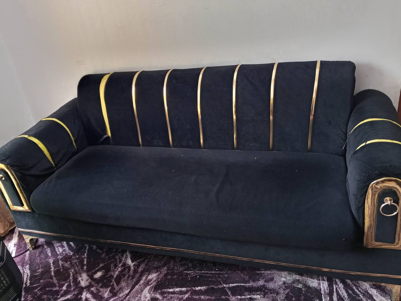 تخم للبيع ***********
