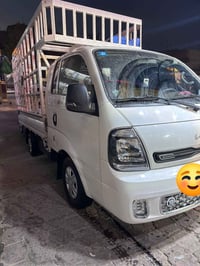 عندي كيه حمل للبيع موديل 24ماشيه ١٠٠ الف نضيفه كفاله عامه ع وضع الشركه...