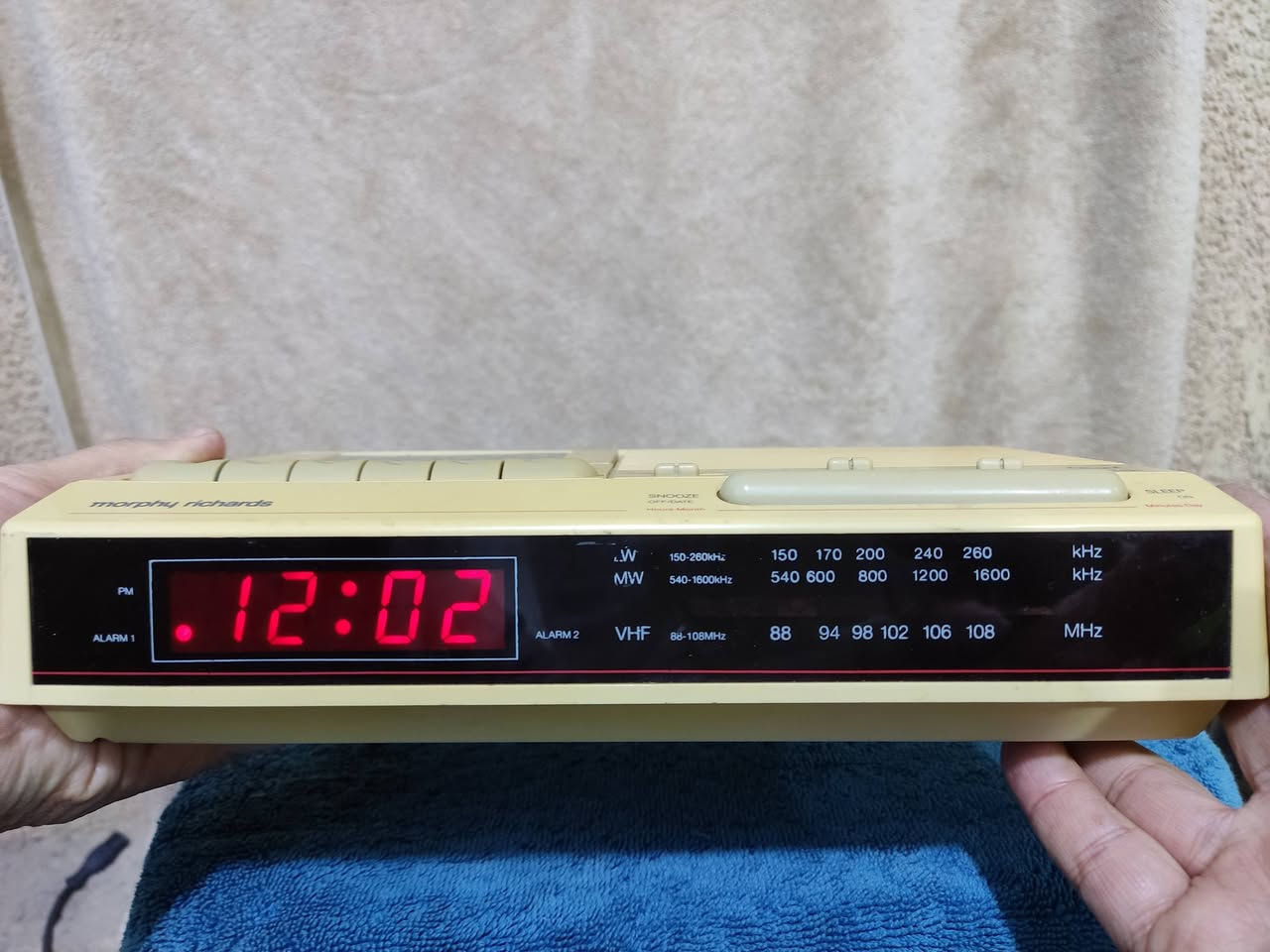 .
راديو مسجل 
شرط الشغل
 ٥٠ الف مع التوصيل


**إذا كنت صاحب هذا الإعلان وتريد حذفه لأي سبب، رجاءا أرسل رسالة إلى الدعم الفني**