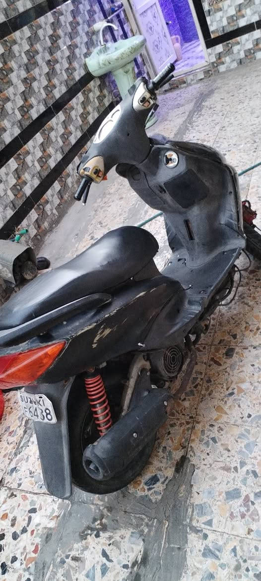 سكنس جاهزه مكينه جديدة
السعر 350  وبيه مجال
مدينه الصدر
***********
