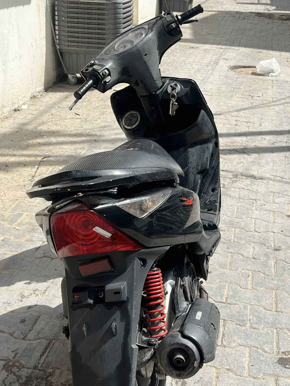 ثعلب 140
كاملة مكملة مابيها اي نقص اوراق كاملة 

525 وبيها مجال 

رقم *********** واتساب
