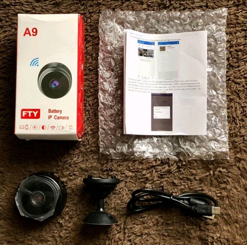 كاميرا مراقبة صغيرة A9


رابط فيديو اعلاني :
https://t.me/mojod_12/991

_ عالية الوضوح 1080p  لاسلكية 
واي فاي

_ تدعم الاتصال على الإنترنت عبر التطبيق الخاص بالكاميرا 
متوفر على اجهزة الاندرويد ونظام IOS

_ الكاميرا مدمجة وتحتوي كيبل شحن قوي وقاعدة قوية 

_ كاميرا IP تدعم التعرف على الحركة

_ تعمل على الواي فاي بتردد 2.4 كيكا هيرتز 

_ يمكن تدويرها 360 درجة يدوياً وسهولة وضعها في أي مكان

_ معدل الاطارات : 25 فريم

_ مسافة كشف الحركة 6 امتار

_ وقت عمل البطارية : ساعة كاملة

_ تدعم بطاقة ذاكرة بمساحة تصل الى 128 كيكا
ez123