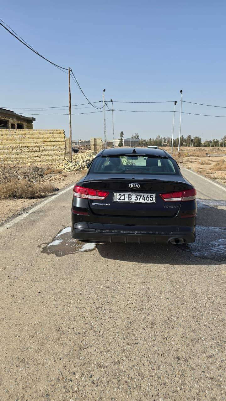السلام عليكم
كيا أوبتيما وارد أمريكي  موديل 2019 للبيع  شرط تحويل او مداور ثاني يوم 
فئة (fe) ( Sport) ومعروفة مواصفاتها 
مودات قيادة (نورمل ،ايكو،سبورت)
تحديد مسار 
مثبت سرعه 
مانع انزلاق 
مانع اصطدام 
رادارات جانبي وأمامي وخلفي 
السيارة ماشية51 الف حقيقي 
السيارة بعدهي جديدة على ايدنا كير ومحرك خير من الله 
حدادية جديدة 
رقمها سليمانية 
السعر 128 وبيها مجال 
مكان السيارة الديوانية قضاء عفك 
للاستفسار الاتصال على الرقم 
***********
