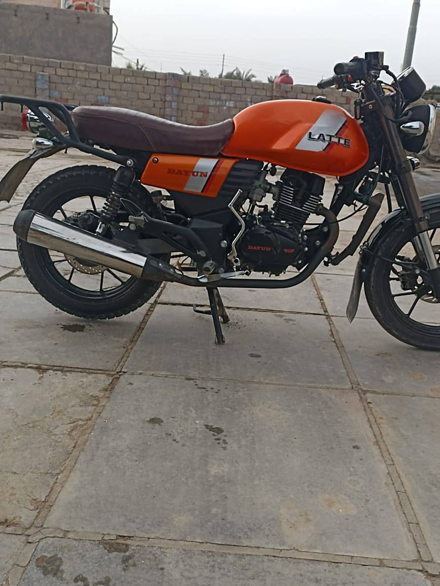 سلام عليكم دراجه دايون لايتي زيروو بعدي للبيع موديل 2023كفاله مداور من الوكيل الشراي  يتصل ***********
