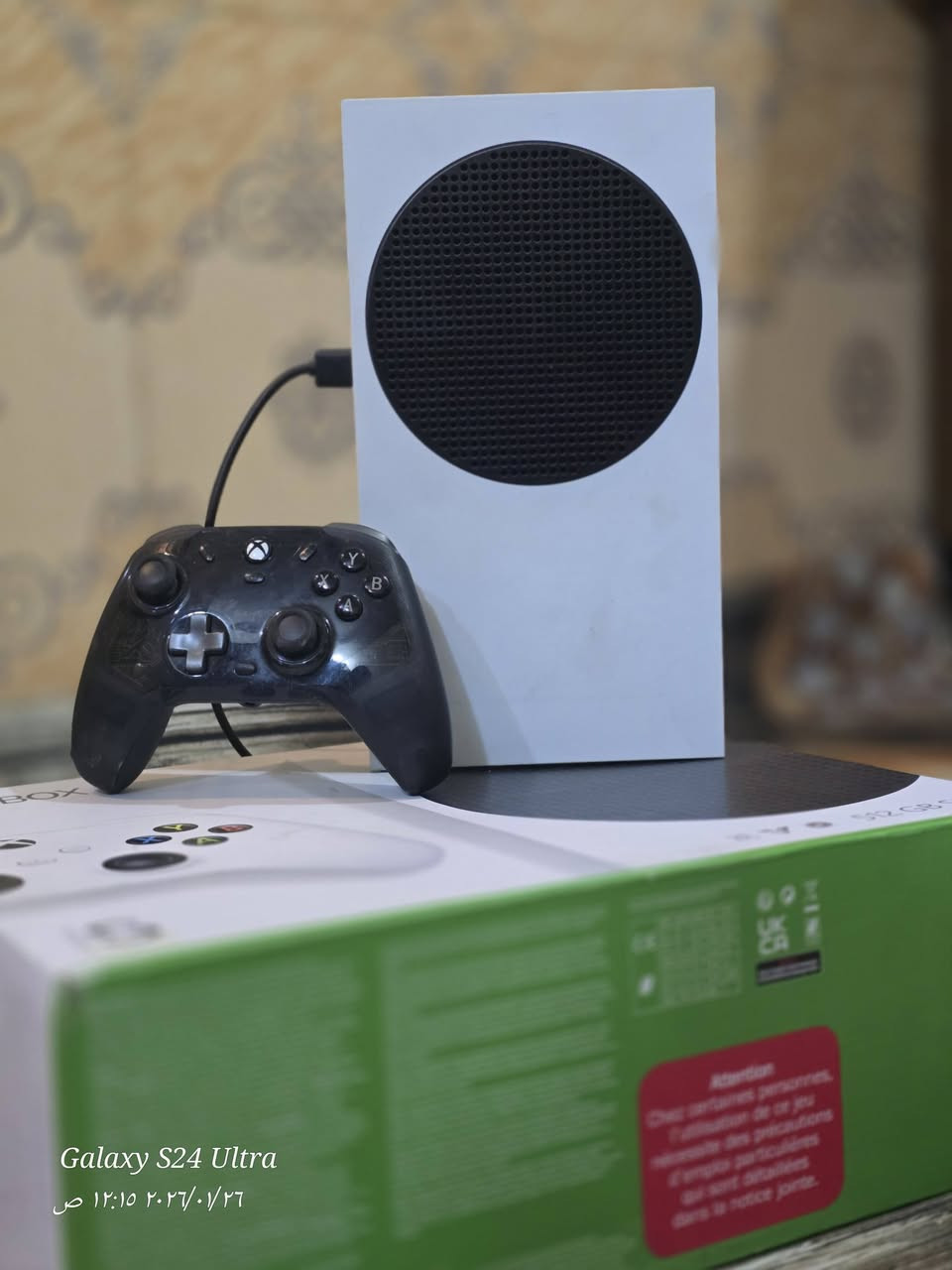 السلام عليكم 
للبيع سيريس اس اونلاين نضيف جداً 
ذاكره 512 GB
يده احترافيه 
يده اصليه مال الجهاز 
مروحه للتبرير
لعبة Forza Horizon 4 قرص 
لعبة Forza Horizon 5 شراء داخل الحساب 
وبي بعد اهواي العاب بالحساب 
السعر 325 الف وبي مجال بسيط 
العنوان بغداد جميله الأولى فلكة 83 
للإستفسار ***********
