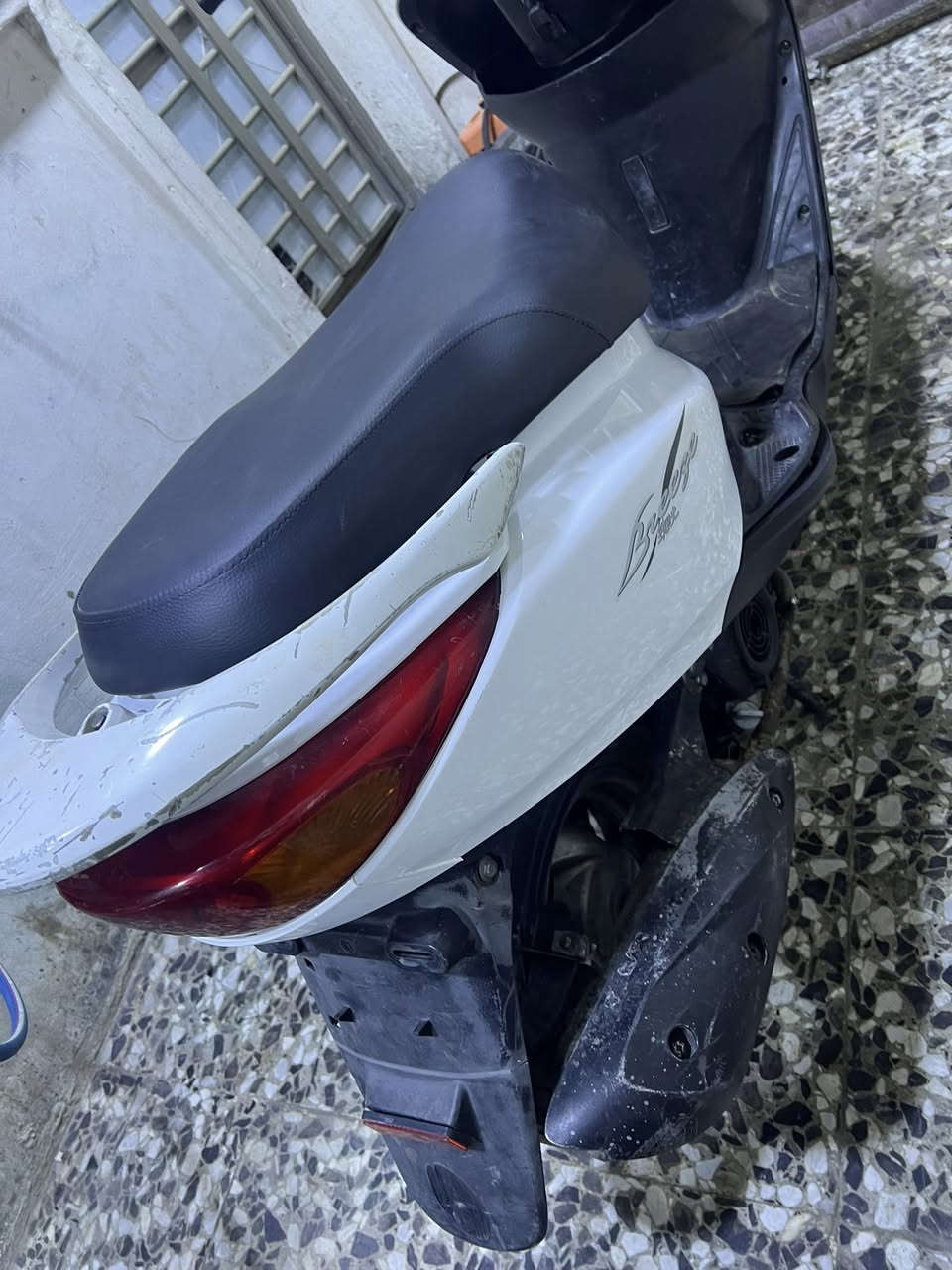 سلام عليكم دراجه بريز للبيع  كامله مابيه نقص كله شغاله نكره سلف وهندر مكينه ناعمه السعر٤٥٠وبيه مجال بغداد الدوره الرقم واتساب  *********** رصيد ***********الشراي يتصل
