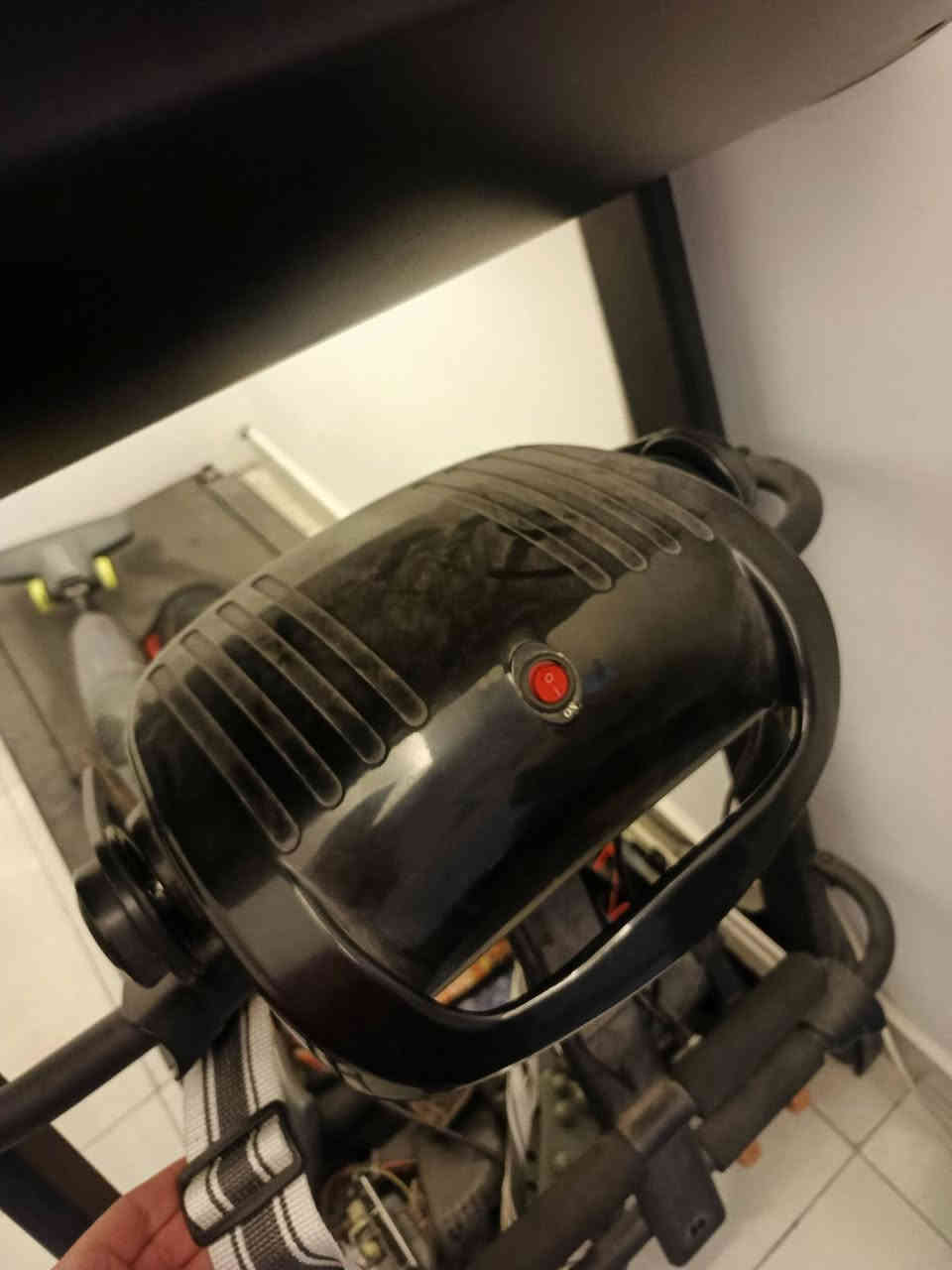 سلام عليكم جهاز ركض درجه اوله نضيف كلش سعر خاص
***********
