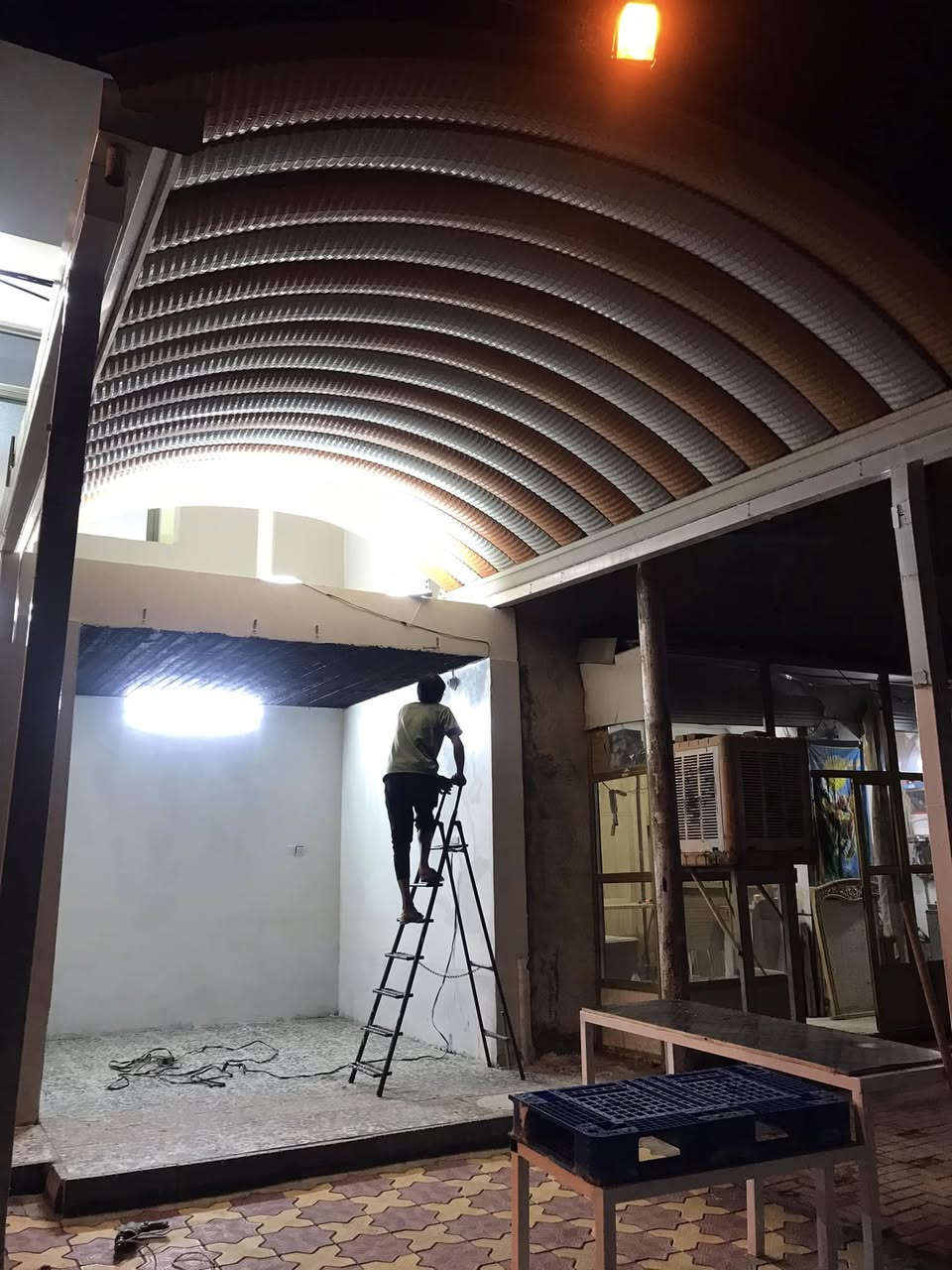 حيدر الحداد 
عمل كافة اعمال الحدادة
كوفة نجف *********** واتساب
