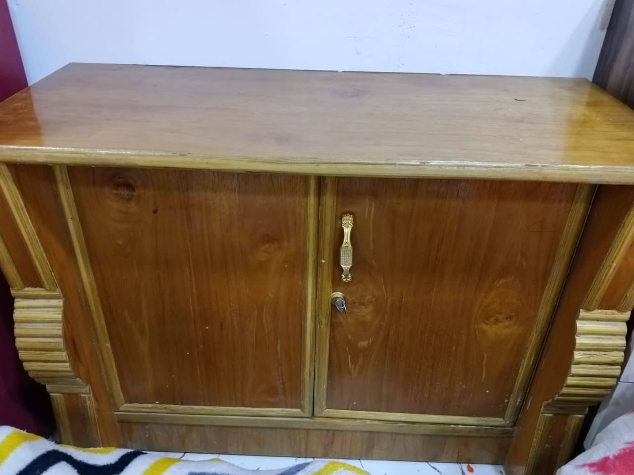 سلام عليكم غرفه اخشاب للبيع سعر 900ستفسار ***********
