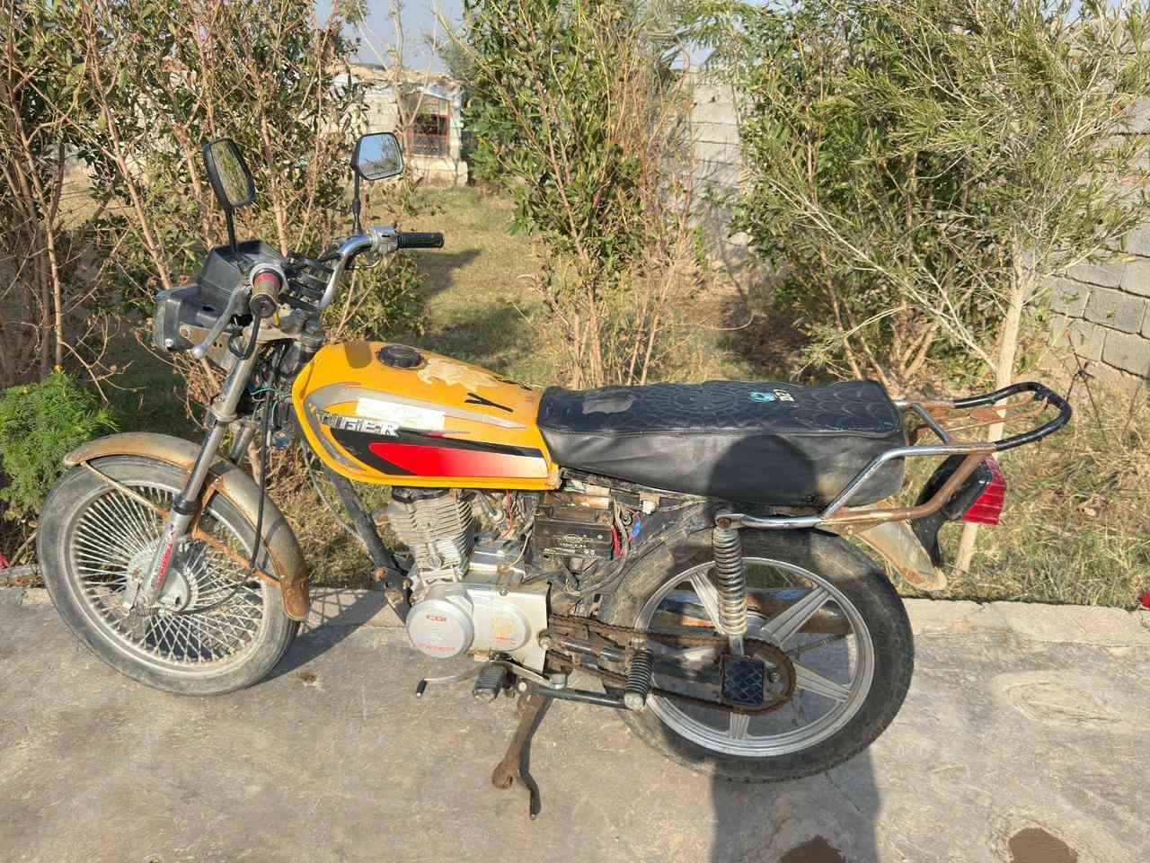 السلام عليكم دراجه تايكر للبيع موديل 20 أوراق كامله كهربائيات كلهه شغال مكان الدراجه ديالى ناحية الوجيهيه قرب تقاطع الجيزاني سعر مناسب الشراي يجي خاص استفسار أكثر ع خاص


**إذا كنت صاحب هذا الإعلان وتريد حذفه لأي سبب، رجاءا أرسل رسالة إلى الدعم الفني**