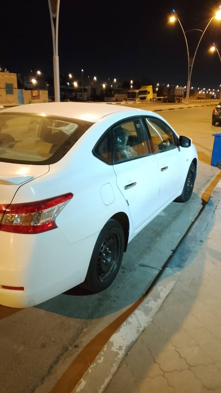 للبيع نيسان سنترا خليجي موديل 2019                             مواصفات.                                                                        تبريد تدفة شغالات مانع انزلاق.     تحكم عداد.   سنويةبسمي.     رقم انكليزي محرك 1600  تخم تاير ماعوزهة شي.            السيارة جديد.  بصمة.           المكان البصرة الزبير.                  السعر.    120.                                                                   الرقم ***********
