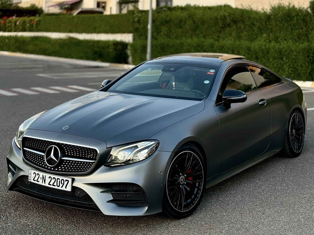 السلام عليكم . ماشاء الله
Mercedes E Class AMG Coup
موديل: 2018 عدد المسافات: 60 الف
نظام دفع خلفي (تو ويل)
السيارة وكالة الماني ضمان دولي كفالة كلين حتى الدعاميات 

مغلفة كامل افلام حماية PPF داخل وخارج ضمان اللايتات الامامي والخلفي مغلف كامل حماية داخلة سيرفس كامل دهن وفلاتر كلها وكالة (صفر مسج) حدادية كلها بشرط بدون مصرف ملاحظة بيها مكان مسحوب PDR متبين فقط بالسونار كير مكينة كهربائيات كفالة بلادي بشرط✅

السيارة جديدة بمعنى الكلمة متصرف عليها دينار ماشاء الله نظرتها ونصبتها بالشارع تخبل والسيارة صاروخ 🔥

المواصفــات AMG 1/1
. شاشة كبيرة S متصلة كيجات الكتروني
. بانورامــا على طول السيارة سقف اسود
. لايت مالتي ميديا داينمك + مالتي بيم ترحيب
. فجوج بلادي AMG احمر
. ستيرن بلادي AMG حرف D
. دعاميات و دوسات بلادي AMG
. سستم كزوز صوت خفيف
. رادارات امامية وجانبية وخلفي 360 درجة
. حساسات 360 درجة مع تنبيه الازدحامات والطرق
. رادار التعرف على اشارات المرور (السرعة المطلوبة)
. اوتو ستوب امامي خلفي وجانبي
. كشنات هيتر H-R
. كشن السايق اوتو لوضعية القيادة
. لايت اضائة تتغير حسب رؤية الشارع
. سماعات نظام صوت برايمسستر
. اوتو بارك علامة بالشاشة
. حزام امان كهربائي اوتو ( اللون احمر)
. شاحن وايرلس + شاحن بصمة السيارة
. دوسات ختم شعار مرسيدس
. نظام الاطفاء الذاتي عند التوقف 
. مري قلاب اوتو عند الرجوع للخلف
. بريك بصمة (هاند بريك بصمة)
. اناره داخلية متعددة 64 لون
.  قراءة خطوط - وتحديد مسار
. انظمة القيادة
. individual - Eco - Comfort - Sport - Sport+ Plus
. 3 Mode :- Sport - Classic - Progressive 
بعد اكو مواصفات هواية ماتنذكر

السعر 278$ 💵 وماكو بهيج مواصفات وموديل وكلين وكالة بهذا السعر 

هزة وفحص وسنوية كلها جديد لحد 2032 تنتهي
بأسمي تحويل مباشر المكان اربيل للاستفسار: ***********
