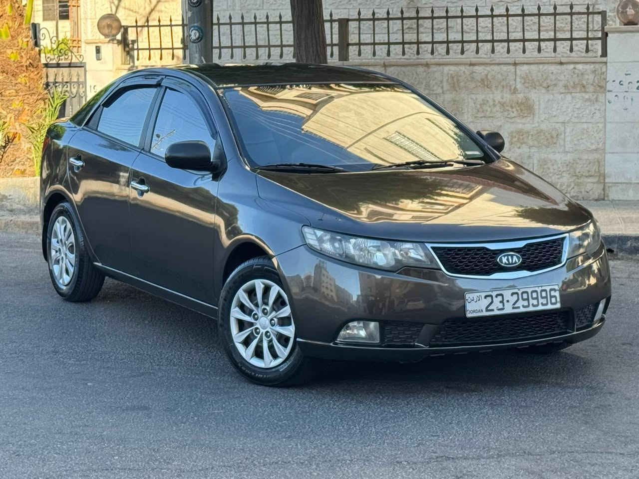 كيا سيراتو 2013 
فحص كامل 7 جيد 
ماتور 1600Cc
كشافات 
جلد 
شاشه 
خصوصي لم تعمل سياحي 
للتواصل :0780155504


**إذا كنت صاحب هذا الإعلان وتريد حذفه لأي سبب، رجاءا أرسل رسالة إلى الدعم الفني**
