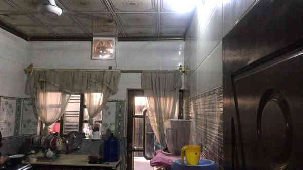 بيت 150متر ثلاث طوابق  للبيع 
طابو  صرف بلشهداء ثانيه 
شارع 15 
مقابل ساحه مباني عامه 
خلف جامع عبدالقادر الكيلاني 
 تحويل مباشر 
بناء حديث 

الطابق الاول 
غرفه وصاله ومطبخ وديوانيه 
ومناور 2 
وصحيات 

طابق الثاني 
نفس طابق الاول 
درج خارجي ودرج داخلي 
غرفه وصاله وديواني ومطبخ وصحيات 

طابق ثالث. 
غرفتين وصاله جبيره وصحيات 
فول سيراميك كل البيت 
السعر 126 مليون 
ملاحظه البناء بلوك 
يرهم اقساط ونقد حسب الاتفاق 
🔖عندك عقار وتريد تبيع لا تحتار راسلنا فقط 👇
📍عنوان المكتب صقلاويه  . شهداء ثانيه مقابل جامع عبد القادر الكيلاني 
للاستفسار مراسلة الصفحة او الاتصال
***********
***********
🥇# مكتب كمال للعقار  

....... #عقارات #الفلوجة #بغداد #بيوت #الانبار #عقارات_الانبار #قطع #عقارات #بغداد #فلوجة #الفلوجة #الفلوجه #الانبار #الرمادي #مجلس_النواب_العراقي #البرلمان_العراقي #المنصور #عقارات_بغداد #عقارات_الانبار
