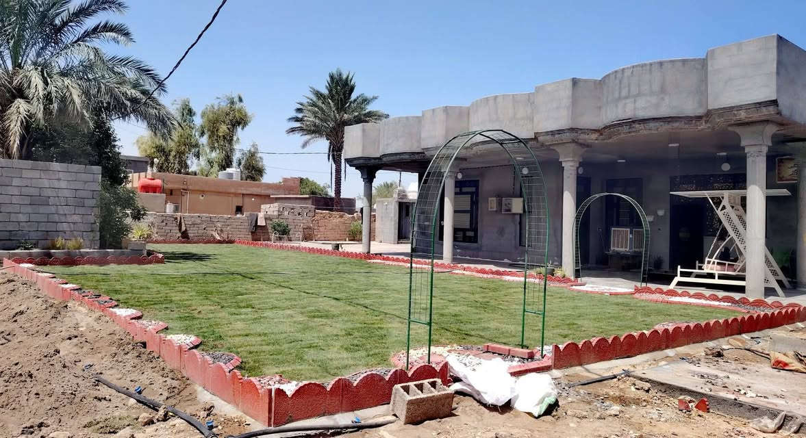 مساء الخير

شغل ديكوراات حداىق وشلالات 

وثيل للبيع هم موجود 
***********
