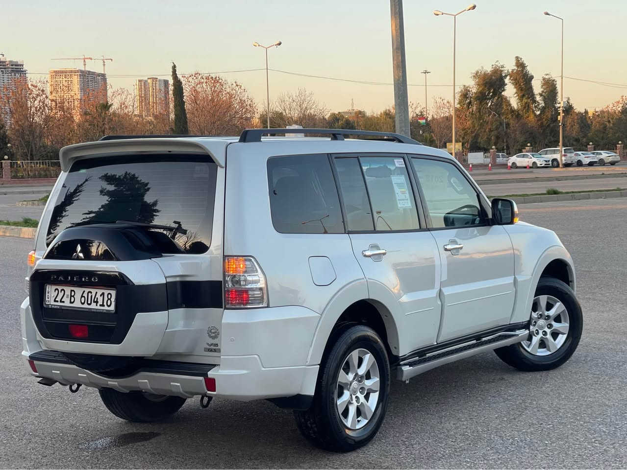 سعر جوه سوق ١٨٩ ورقة 🔥🔥👋🏻👋🏻👌👌

باجيرو ٢٠١٨ مواصفات كويتية كفاله عامه…. 🪬🪬

ماشية ١٠٧ الف كم حقيقي شرط 
سيارة بسمي تحويل مباشر…. 

محرك ٦ سلندر ٣٥٠٠ مرغوب ممفتوح 👍

سيارة صونر موجود// بدون صبغ بدون بارد… 👍🏻

مواصفات كويتية نص فول// 
فتحه. تحكم ستيرن. مرايه كهربائي. حساس. كاميرا. 
داخل ساج. دبل گير. تحديد سرعة. بلاجكتور. ٧ راكب. 
فور ويل. زينون. ٢ سويج بيلادي… 

محرك گير مكفول ممفتوح 
صدر حداديه جاهزه 

مكان سيارة اربيل// *********** واتس أب ☎️☎️ أربيل, العراق
