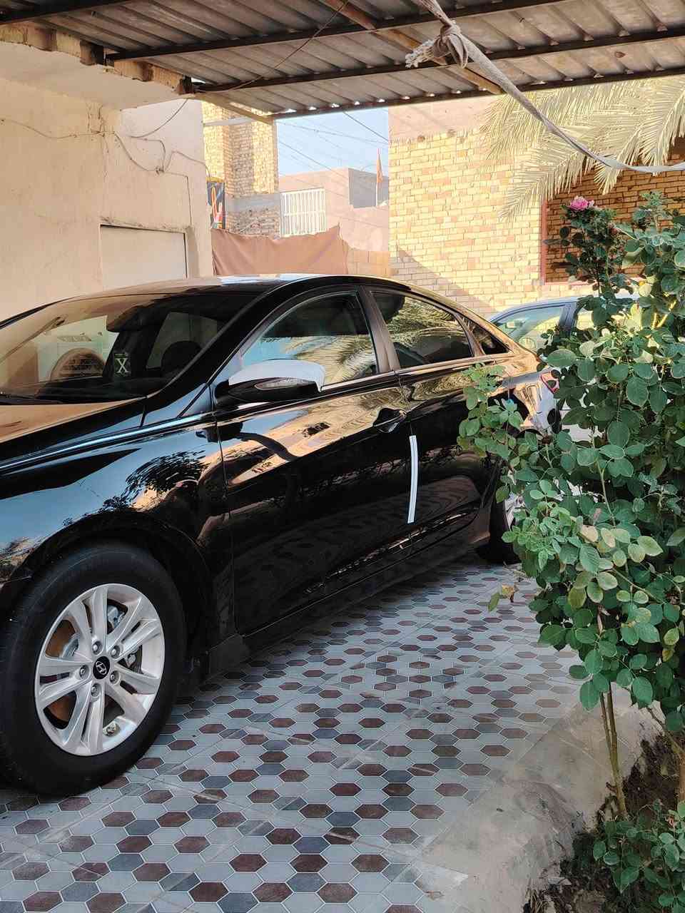 سوناتا 2013 امريكي مكفوله من الصبغ والتبديل السونار منشور
كشن كهرباء 

كشنات تدفئه تبريد 

اشاير مري +شفط 

تحكم ستيرن

تبريد ثلج منظومه جديده 

تخم تاير جديد 

حداديه كامله 

محرك 2400

السعر 97 وبيه مجال لشراي 

مكان السياره بابل الحله 

رقم بابل السياره 

***********
