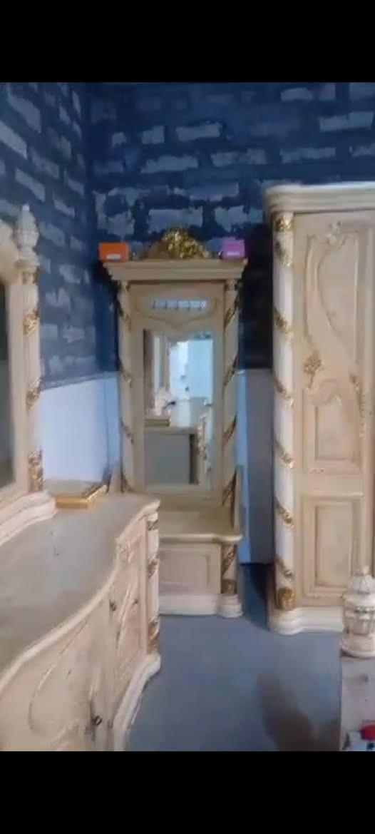 بكل العراق ماتلكه هذا السعر   غرفه ماليزي للبيع  بسس 150 الف نضيفه كلش    المكان بيجي


**إذا كنت صاحب هذا الإعلان وتريد حذفه لأي سبب، رجاءا أرسل رسالة إلى الدعم الفني**