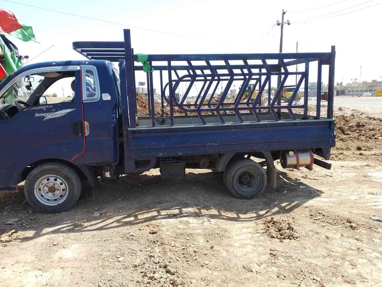 KIA
سلام عليكم
 للبيع كيا حمل مودي2008 رقم بغداد  تحويل  شرط سيارة مكفوله ما عليهة غرامات 
 مكاني بغداد
 للاستفسار اتصل
***********
سعر 80 بيها مجال
مكلف بل نشر
