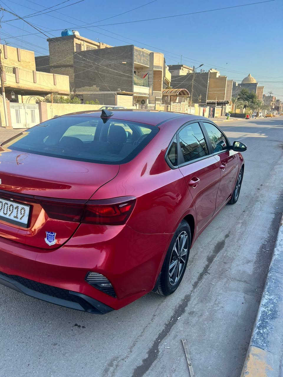 السلام وعليكم 
فورتي موديل 24 بائسمي ماشية 21 ميل 
مواصفات تحكمات نضام قياده رادار تحديد 
مسار كامرة دوارة شاشة نضام كار بلي
مكينة 2000 دوش  سيارة مال جناي 
سيارة خير من الله اخت الزيرو 
السعر 162 وبيها مجال 
رقم السيارة بغداد
حادث من امريكيه باب السايق وشبر ب جاملغ الخلفي 
***********
