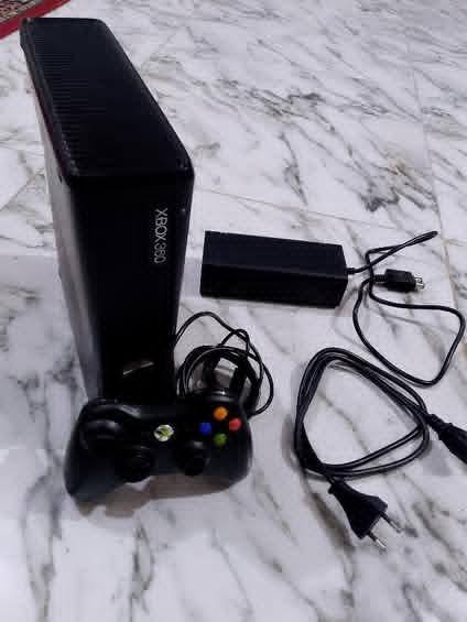 سلام عليكم 
أخوان للبيع xbox 360 سلم الجهاز كلش نظيف صارلي شهرين من أخذتة بي 35 لعبة .. ناقصة فقط كيبل HD مع ملحقاتة كاملة 

رايد ب 110 وبي مجال . مكاني بغداد حي الجهاد


**إذا كنت صاحب هذا الإعلان وتريد حذفه لأي سبب، رجاءا أرسل رسالة إلى الدعم الفني**