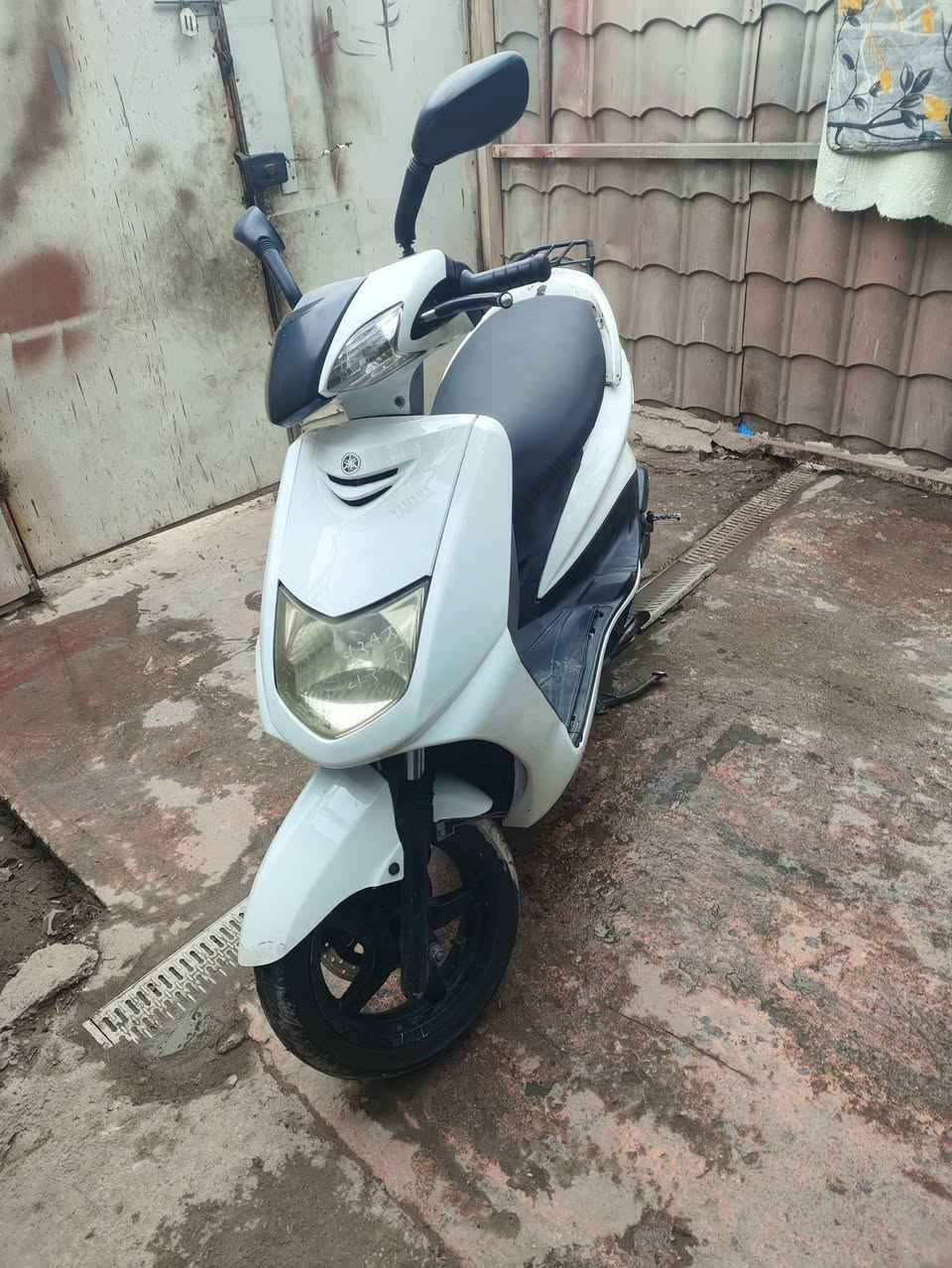 سلام عليكم ورحمه الله وبركاته دراجه سكنس نثيه 110ياباني اخت الرمبه سعر 600بيه مجال بغداد مدينة الصدر قطاع 38 رقم ***********
